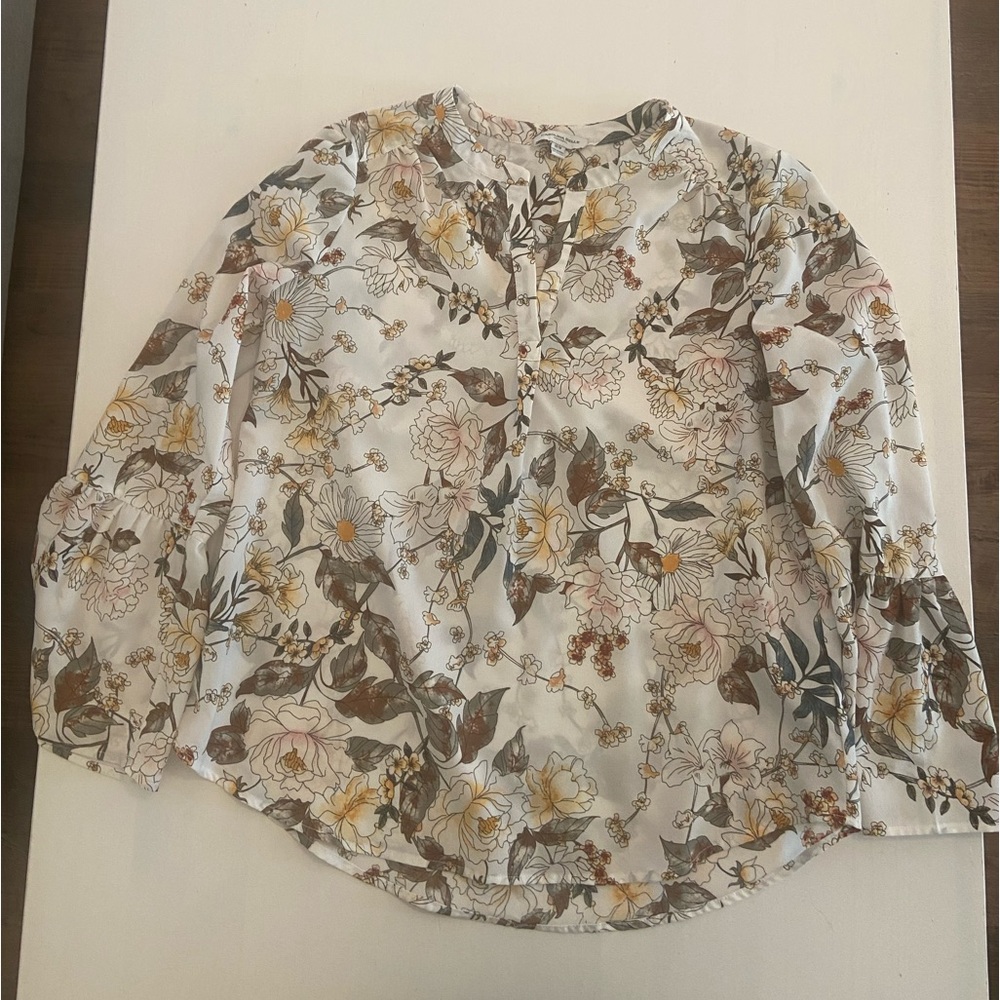 Carolina Belle white floral blouse